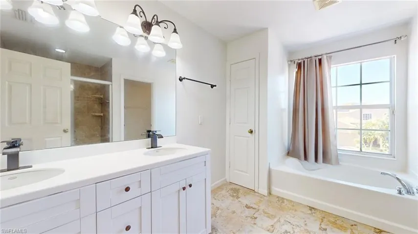 8222  Silver Birch  WAY, Lehigh Acres, FL 33971
