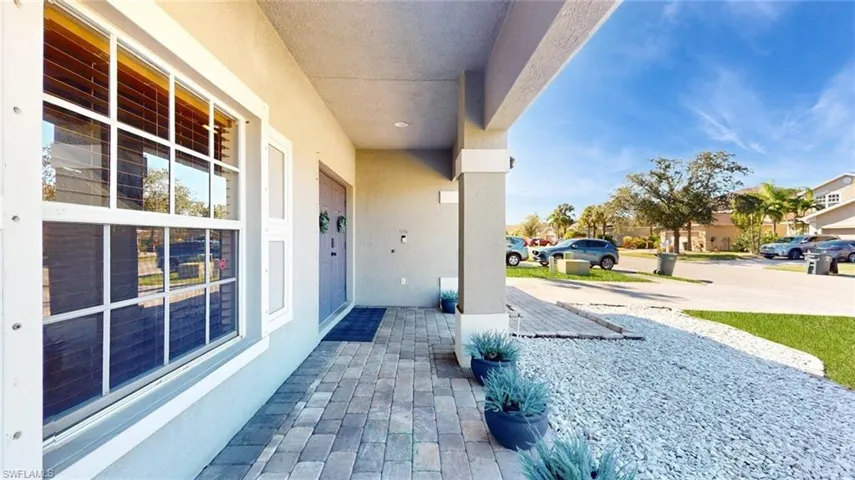 8222  Silver Birch  WAY, Lehigh Acres, FL 33971