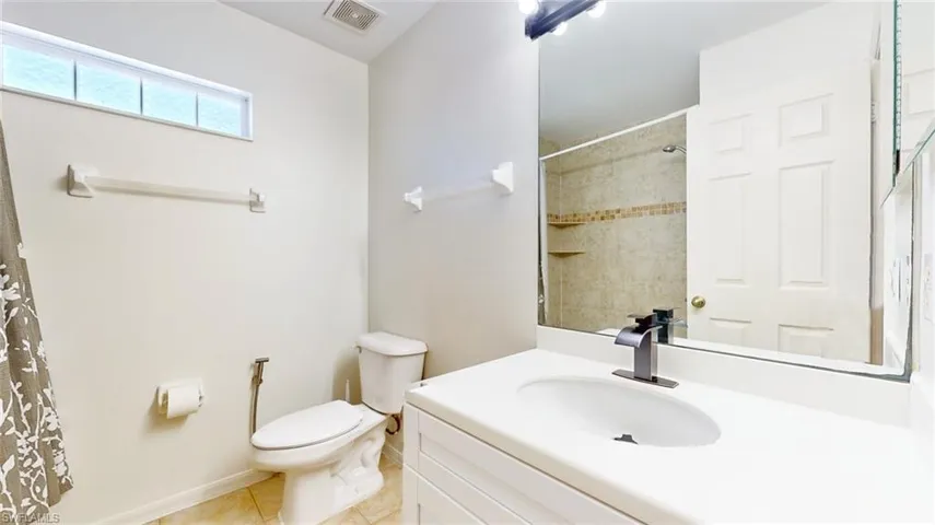 8222  Silver Birch  WAY, Lehigh Acres, FL 33971