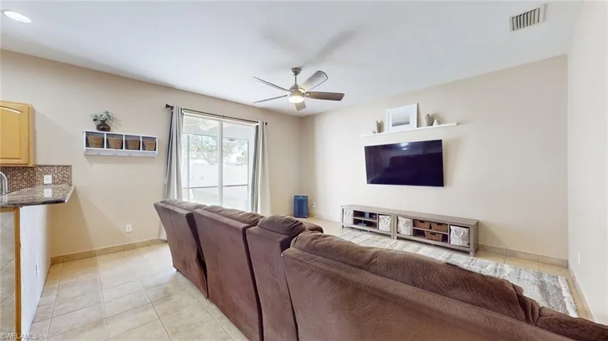 8222  Silver Birch  WAY, Lehigh Acres, FL 33971