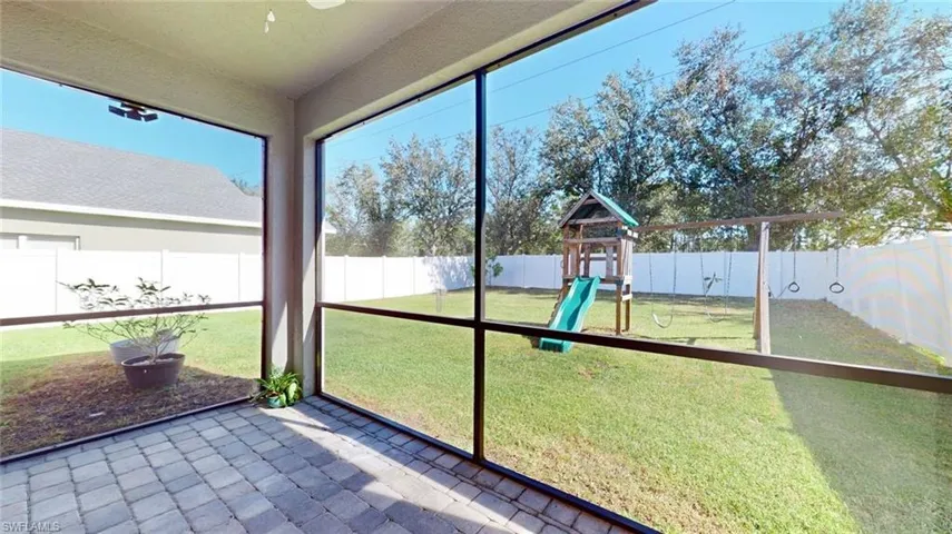 8222  Silver Birch  WAY, Lehigh Acres, FL 33971