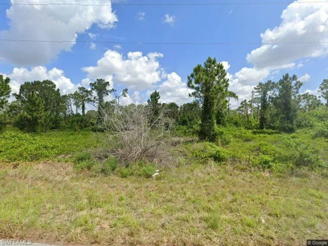 1023 Hatfield St, Lehigh Acres, Florida 33974