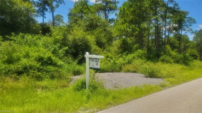 442 Avenida Del Sur, Montura Ranches Fl 33440