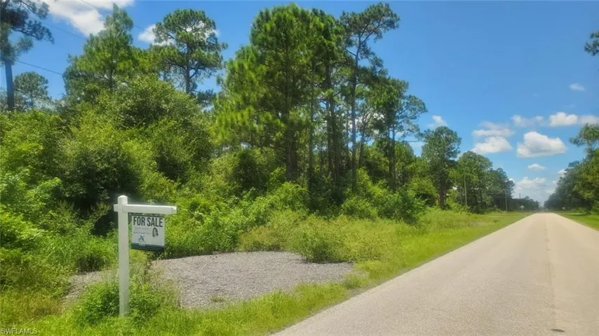 442 Avenida Del Sur, Montura Ranches Fl 33440