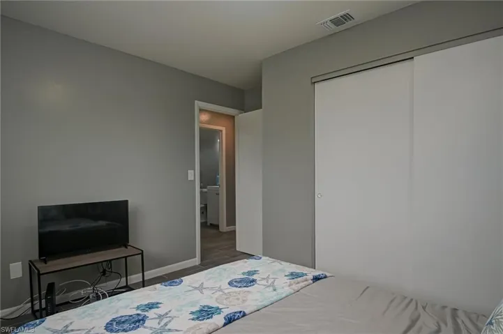 301
