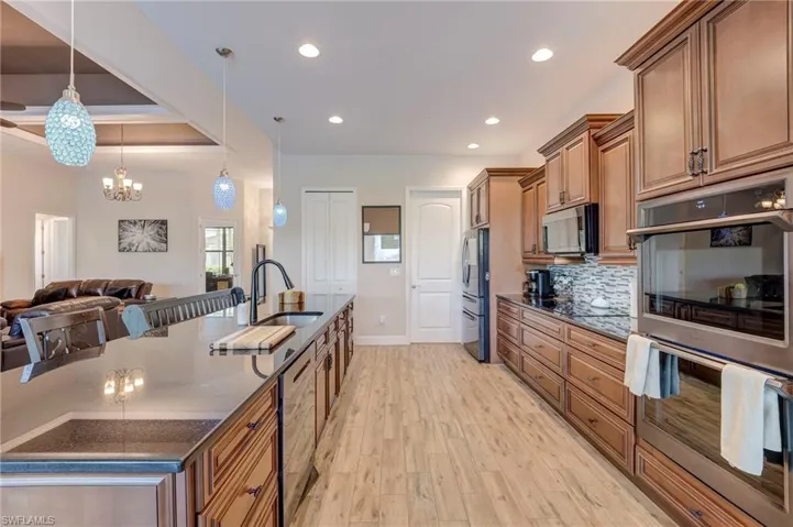 2218 Nw 37th Pl, Cape Coral, Florida 33993