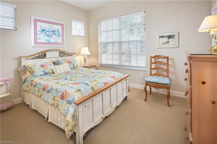 Guest bedroom.
