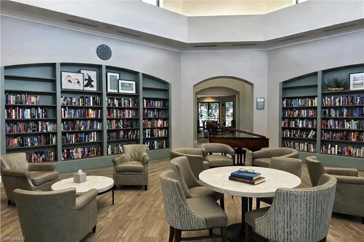 Pelican Preserve's Library