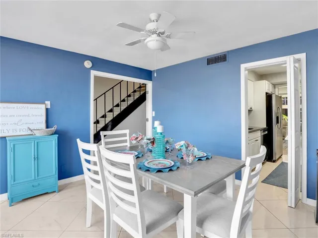 Den/Dining Area
