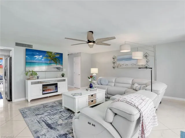 2907 Del Prado Blvd S # E8, Cape Coral Fl 33904