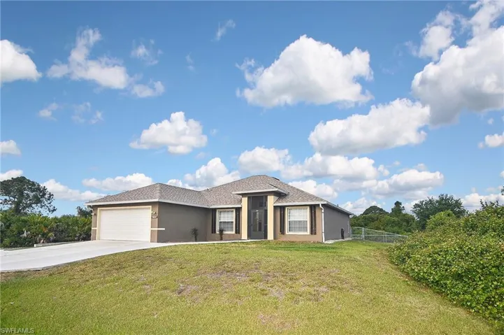 6011  Karen N AVE, Lehigh Acres, FL 33971