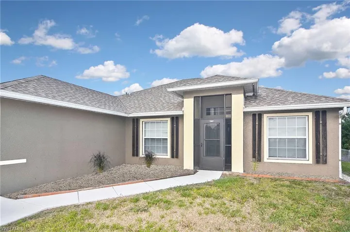6011  Karen N AVE, Lehigh Acres, FL 33971