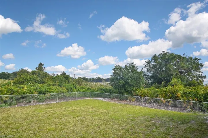 6011  Karen N AVE, Lehigh Acres, FL 33971
