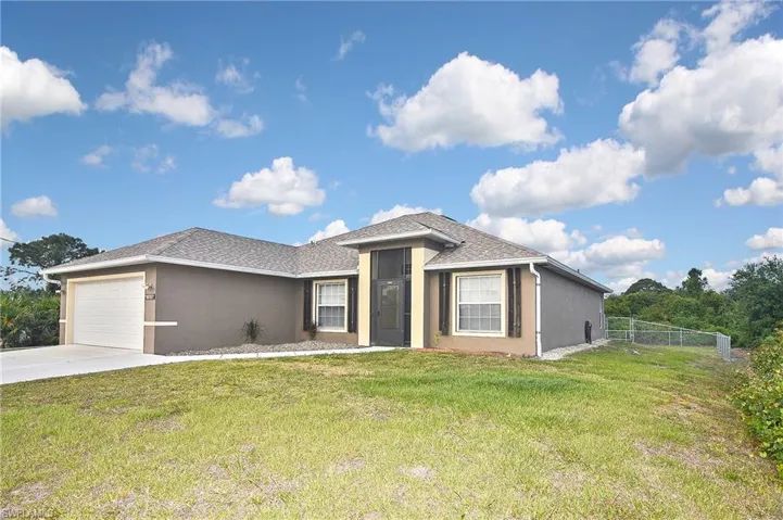 6011  Karen N AVE, Lehigh Acres, FL 33971