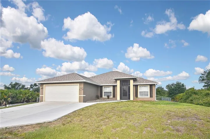 6011  Karen N AVE, Lehigh Acres, FL 33971
