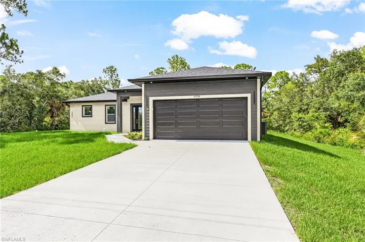 4204 24th St, Alva, Florida 33920