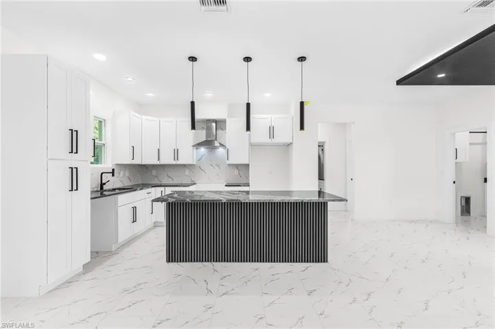 4204 24th St, Alva, Florida 33920
