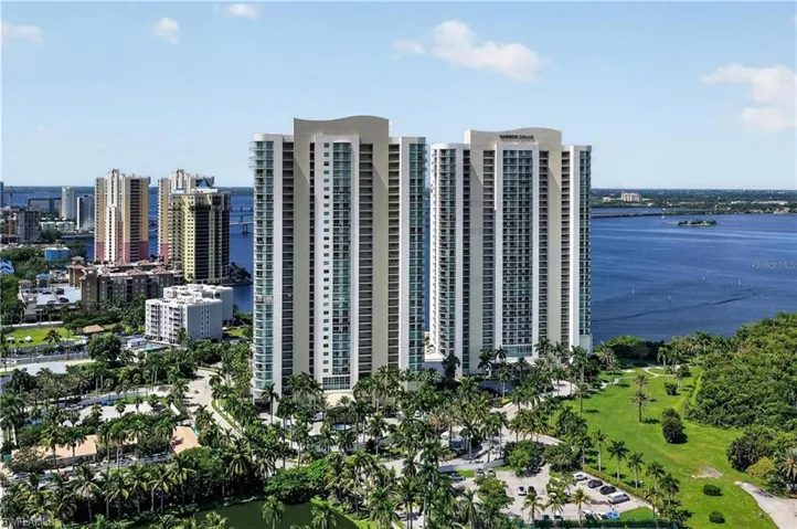 3000 Oasis Grand Blvd 1007, Fort Myers, Florida 33916