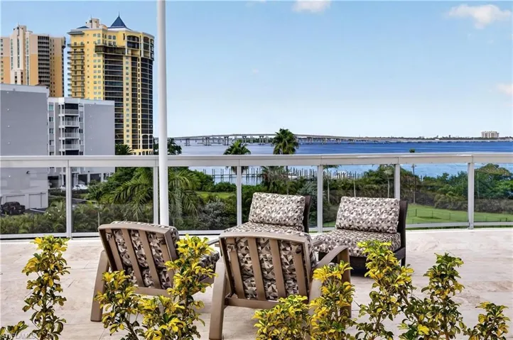 3000 Oasis Grand Blvd 1007, Fort Myers, Florida 33916