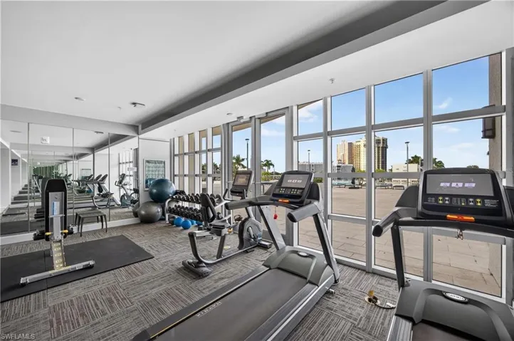 3000 Oasis Grand Blvd 1007, Fort Myers, Florida 33916