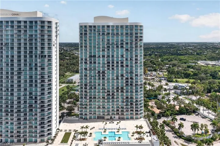 3000 Oasis Grand Blvd 1007, Fort Myers, Florida 33916