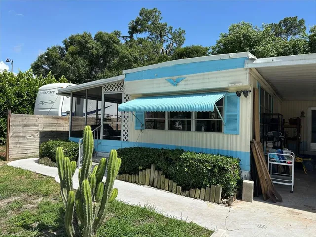 11285 Anglers Dr, Bonita Springs, Florida 34135