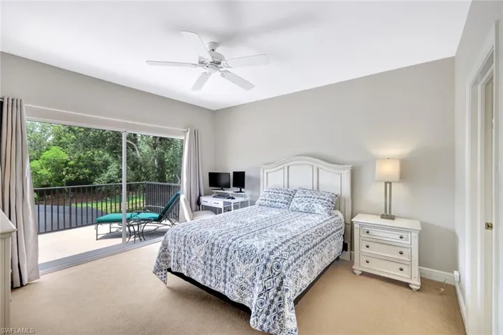 9231  Troon Lakes  DR, Naples, FL 34109