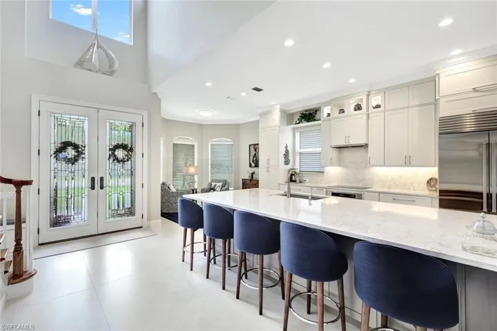 9231  Troon Lakes  DR, Naples, FL 34109