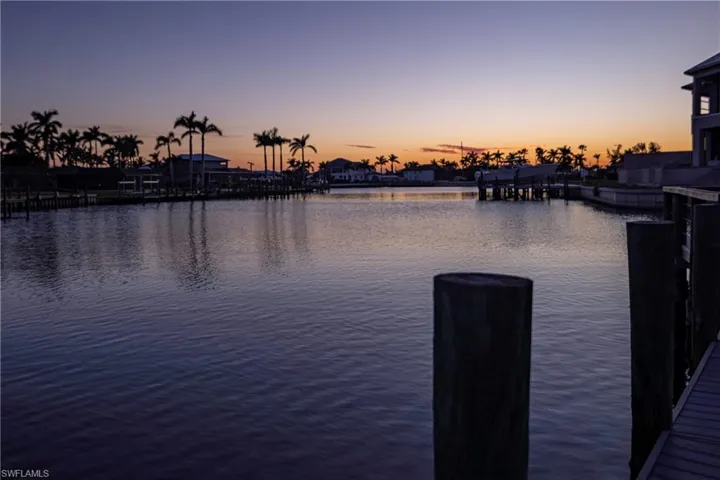 5336 Baypoint Ct, Cape Coral, Florida 33904