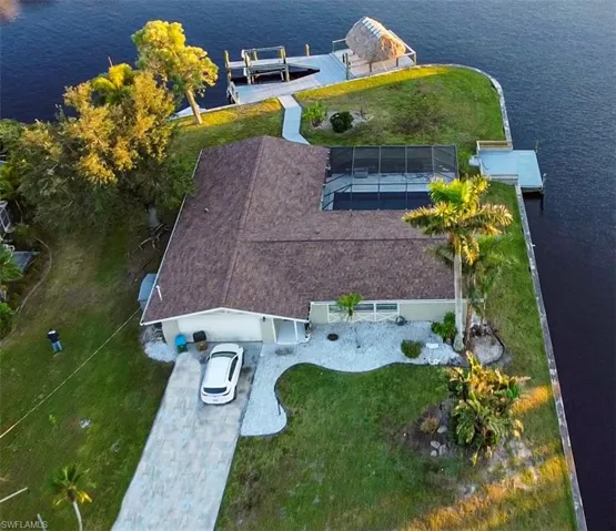 5336 Baypoint Ct, Cape Coral, Florida 33904