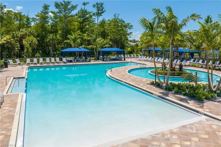 11264  Daphne  CT, Naples, FL 34120