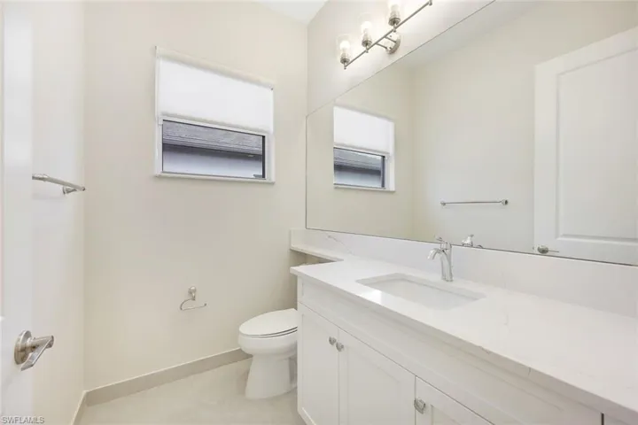 11264  Daphne  CT, Naples, FL 34120