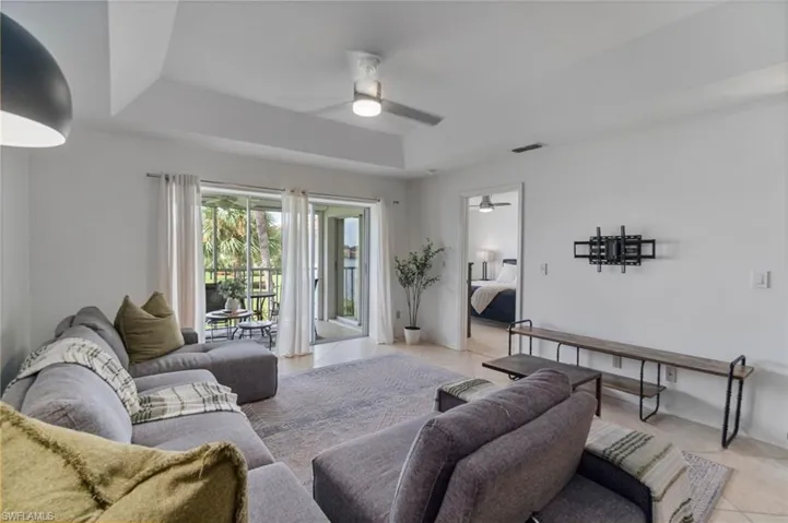 505  Mardel  DR, Naples, FL 34104