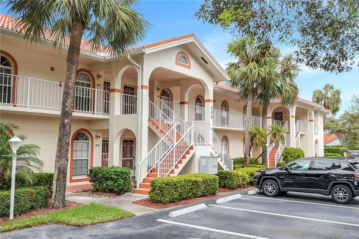 505  Mardel  DR, Naples, FL 34104