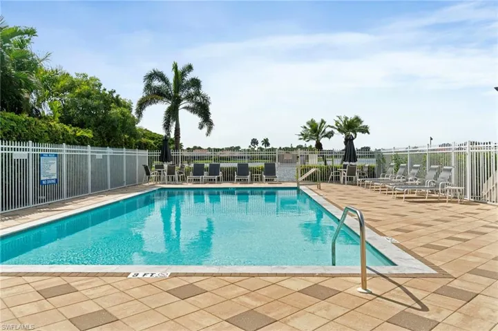505  Mardel  DR, Naples, FL 34104
