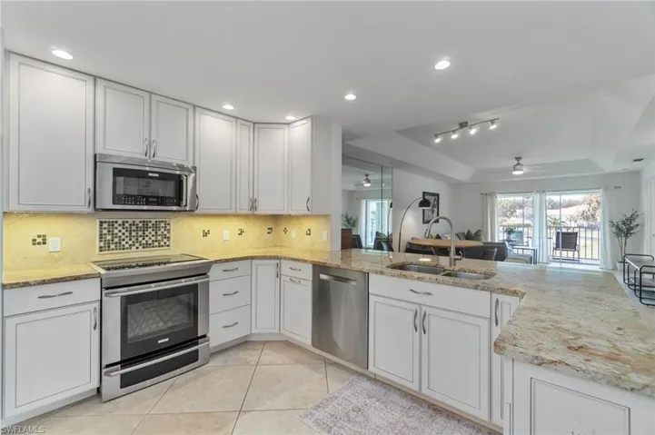 505  Mardel  DR, Naples, FL 34104
