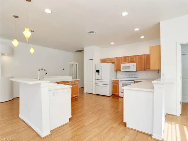 25909  Pebblecreek  DR, Bonita Springs, FL 34135