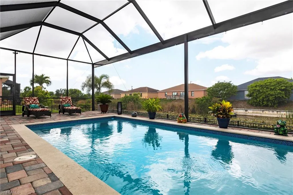 1314 Ne 9th Ave, Cape Coral, Florida 33909, 3 Bedrooms Bedrooms, ,2 BathroomsBathrooms,Residential,For Sale,9th,225051153