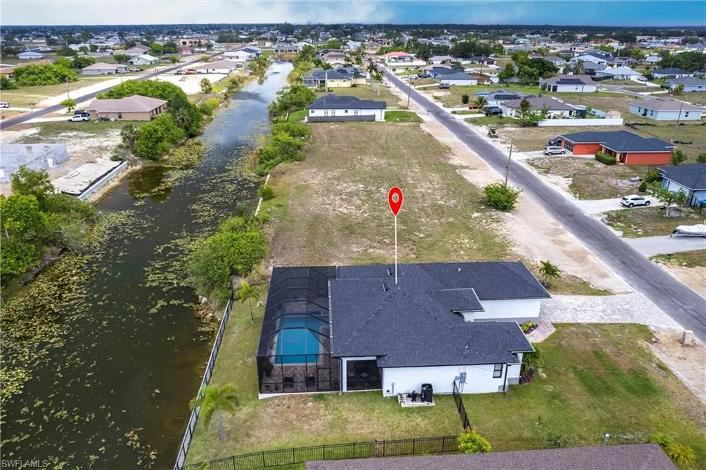 1314 Ne 9th Ave, Cape Coral, Florida 33909, 3 Bedrooms Bedrooms, ,2 BathroomsBathrooms,Residential,For Sale,9th,225051153