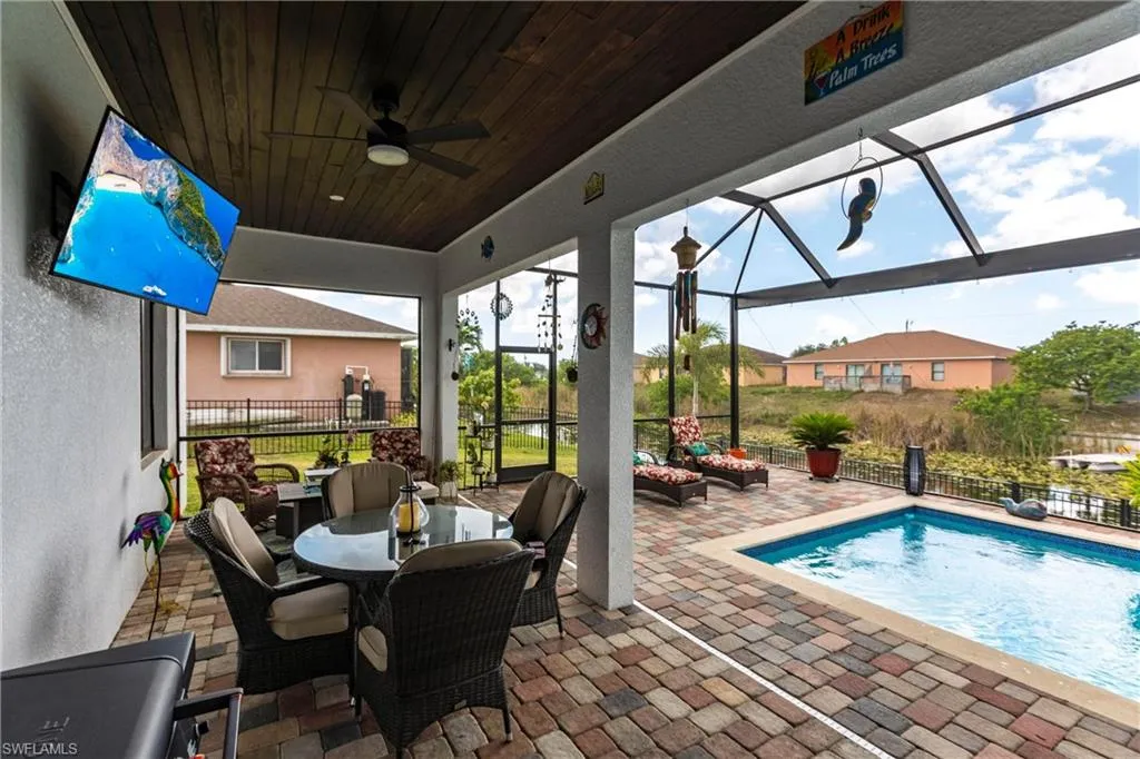 1314 Ne 9th Ave, Cape Coral, Florida 33909, 3 Bedrooms Bedrooms, ,2 BathroomsBathrooms,Residential,For Sale,9th,225051153