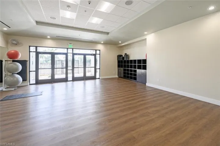 7380 Saint Ives Way 1305, Naples, Florida 34104