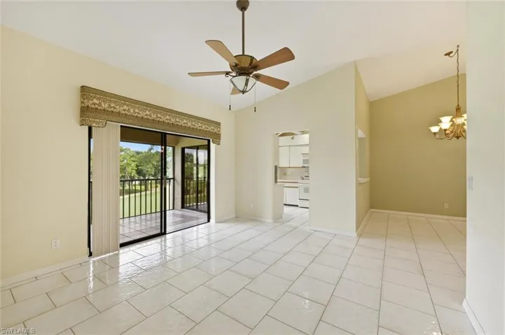 7380 Saint Ives Way 1305, Naples, Florida 34104