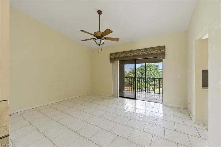 7380 Saint Ives Way 1305, Naples, Florida 34104