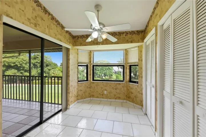 7380 Saint Ives Way 1305, Naples, Florida 34104