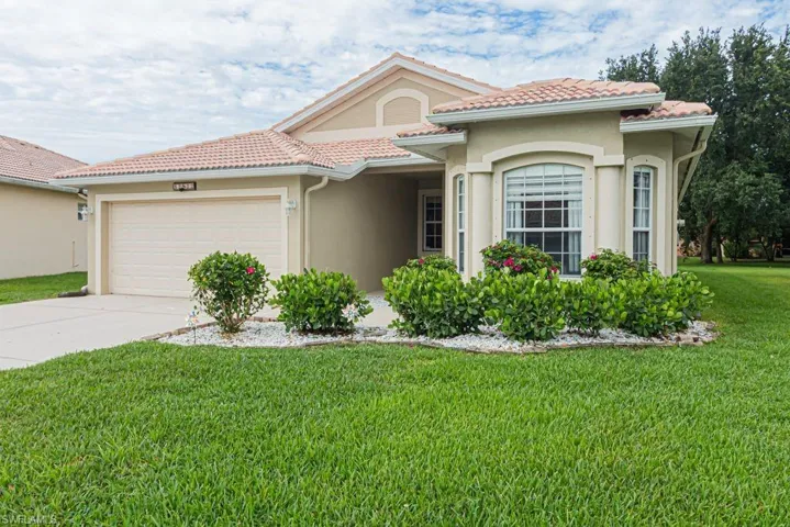 12822 Ivory Stone Loop, Fort Myers, Florida 33913