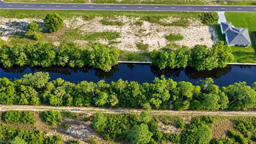 39 Wilmington Pkwy, Cape Coral, Florida 33993