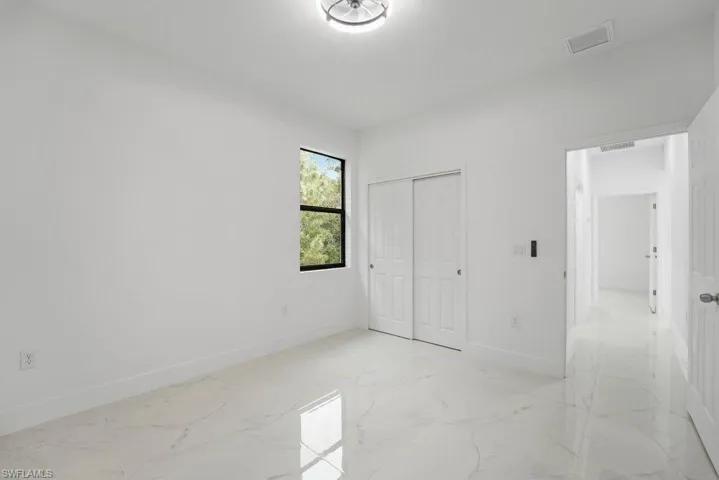 724 Kari Cir, Lehigh Acres, Florida 33974