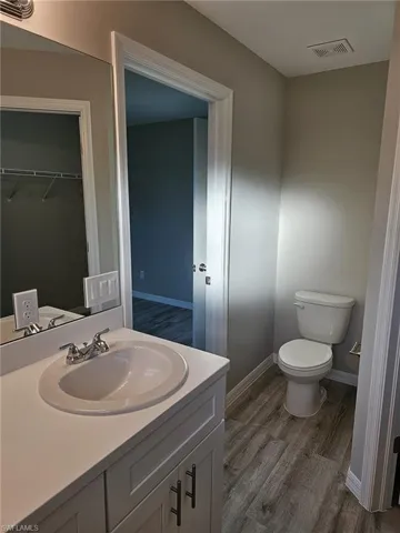 1034  Pilgrim E ST, Lehigh Acres, FL 33974