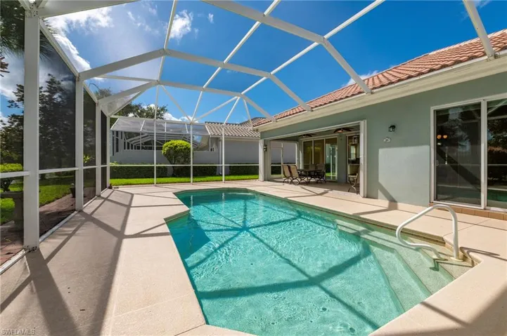28847 Yellow Fin Tri, Bonita Springs FL 34135 - Very private outdoor living area.
