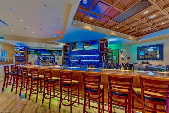 Villagewalk Bar  Grill